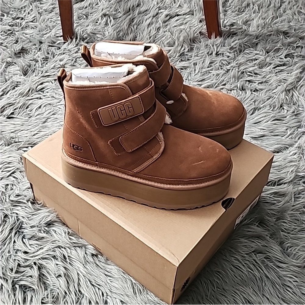 UGG NEUMEL PLATFORM Sz 10 Women’s Boots Brand New In Box!!